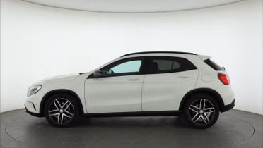 Mercedes GLA
