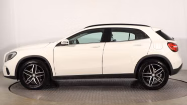 Mercedes GLA