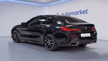 BMW Seria 8