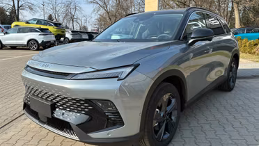BAIC Beijing 5