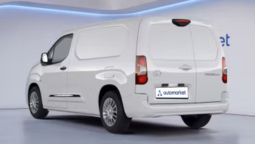 TOYOTA Proace City