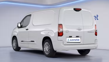 TOYOTA Proace City