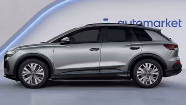 AUDI Q4