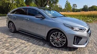 KIA ProCeed