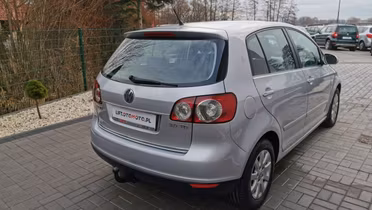 VOLKSWAGEN Golf Plus