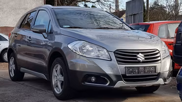 SUZUKI S-Cross