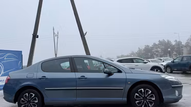 PEUGEOT 407