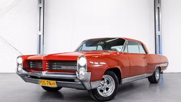 PONTIAC Bonneville