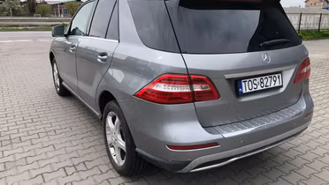 MERCEDES-BENZ ML