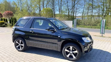 SUZUKI Grand Vitara