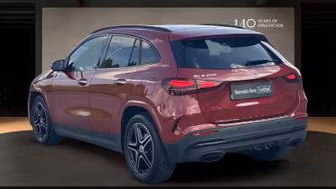MERCEDES-BENZ GLA