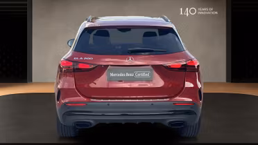 MERCEDES-BENZ GLA