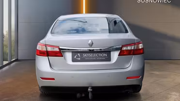 RENAULT Latitude