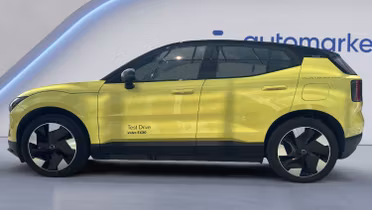 VOLVO EX30