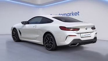 BMW Seria 8