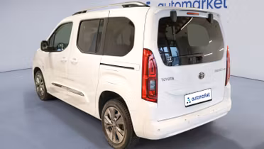 TOYOTA Proace City Verso