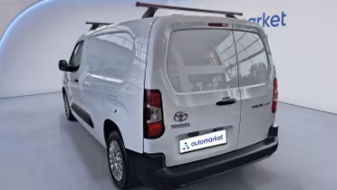 TOYOTA Proace City