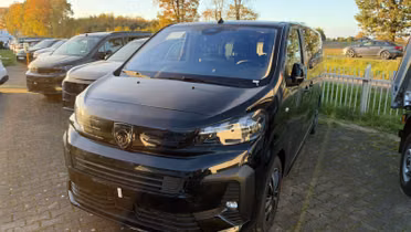 PEUGEOT Traveller