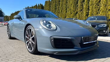 PORSCHE 911