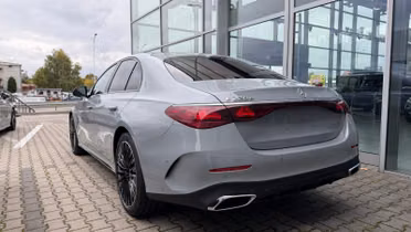 MERCEDES-BENZ E Klasa