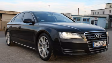 AUDI A8