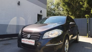 SUZUKI S-Cross