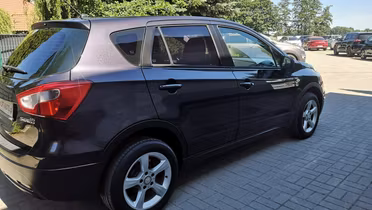 SUZUKI S-Cross