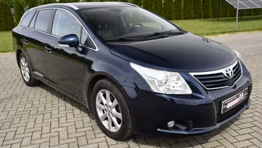 TOYOTA Avensis