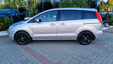 MAZDA 5
