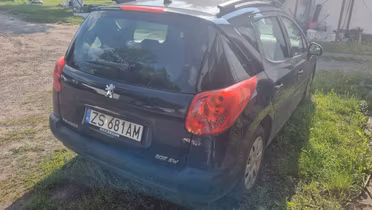 PEUGEOT 207