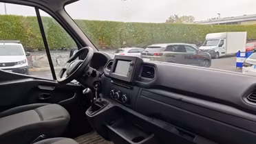 RENAULT Master