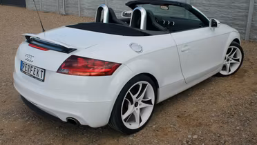 AUDI TT Roadster