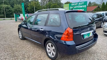 PEUGEOT 307