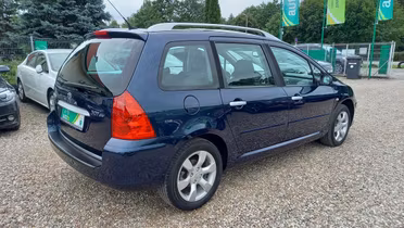 PEUGEOT 307