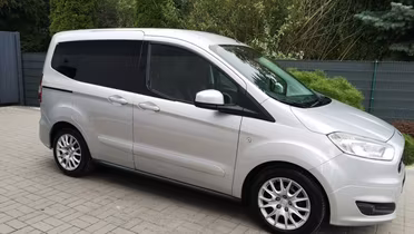 FORD Tourneo Courier