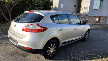 RENAULT Megane