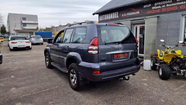 TOYOTA Land Cruiser