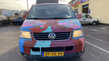 VOLKSWAGEN Transporter