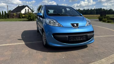 PEUGEOT 107
