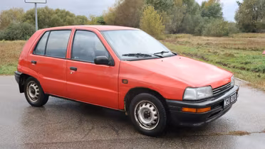 DAIHATSU Charade