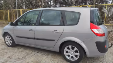 RENAULT Grand Scenic