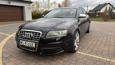 AUDI S6 Avant