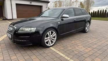 AUDI S6 Avant