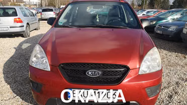 KIA Carens