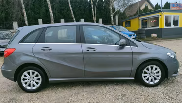 MERCEDES-BENZ B Klasa