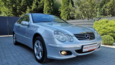 MERCEDES-BENZ C Klasa