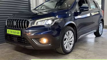 SUZUKI S-Cross