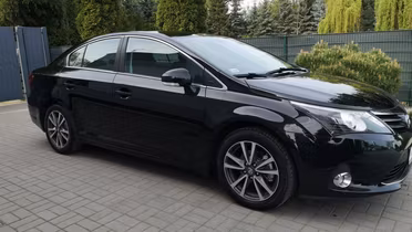 TOYOTA Avensis