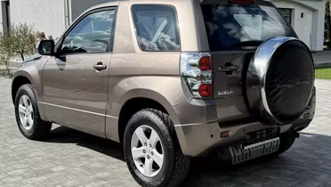 SUZUKI Grand Vitara