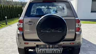SUZUKI Grand Vitara